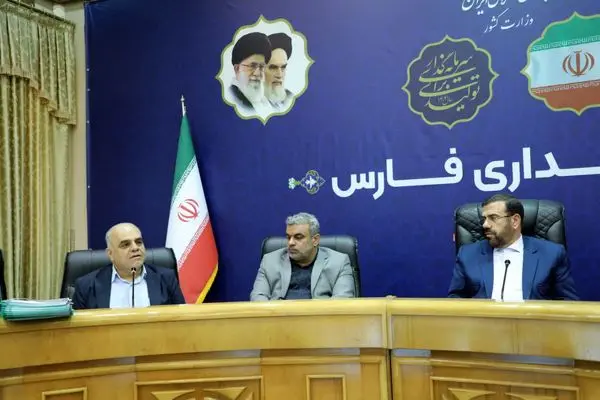 حمایت از فعالیت مستمر واحدهای تولیدی بزرگ در فارس