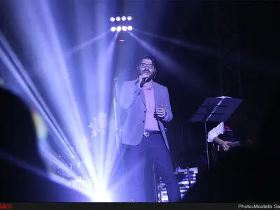 لغو کنسرت حامد همایون به احترام آتش‌نشانان