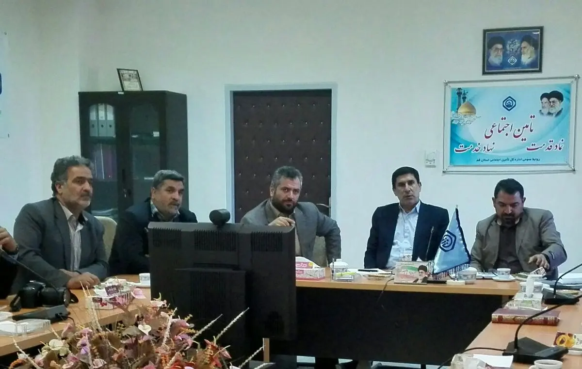 شوکت: استاندارقم تحتتأثیر برخیافراد قرار نگیرد/موسوی: استاندار حامی کارگران است
