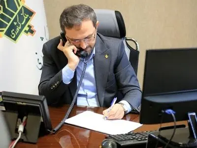 گفت و گوی بی‌واسطه متقی‌نیا با مشتریان و کارکنان بانک کشاورزی