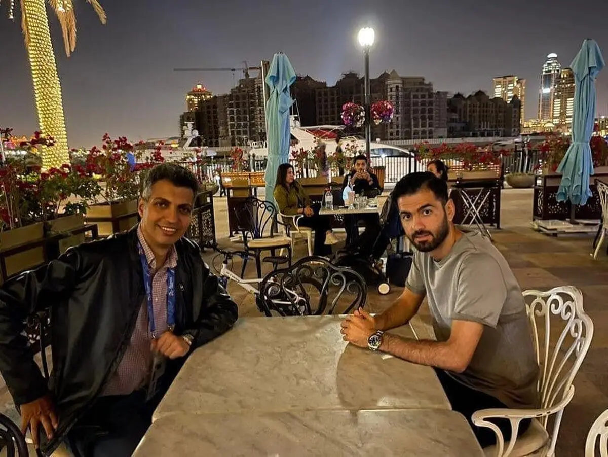 ملاقات عادل و دوست صمیمی در قطر