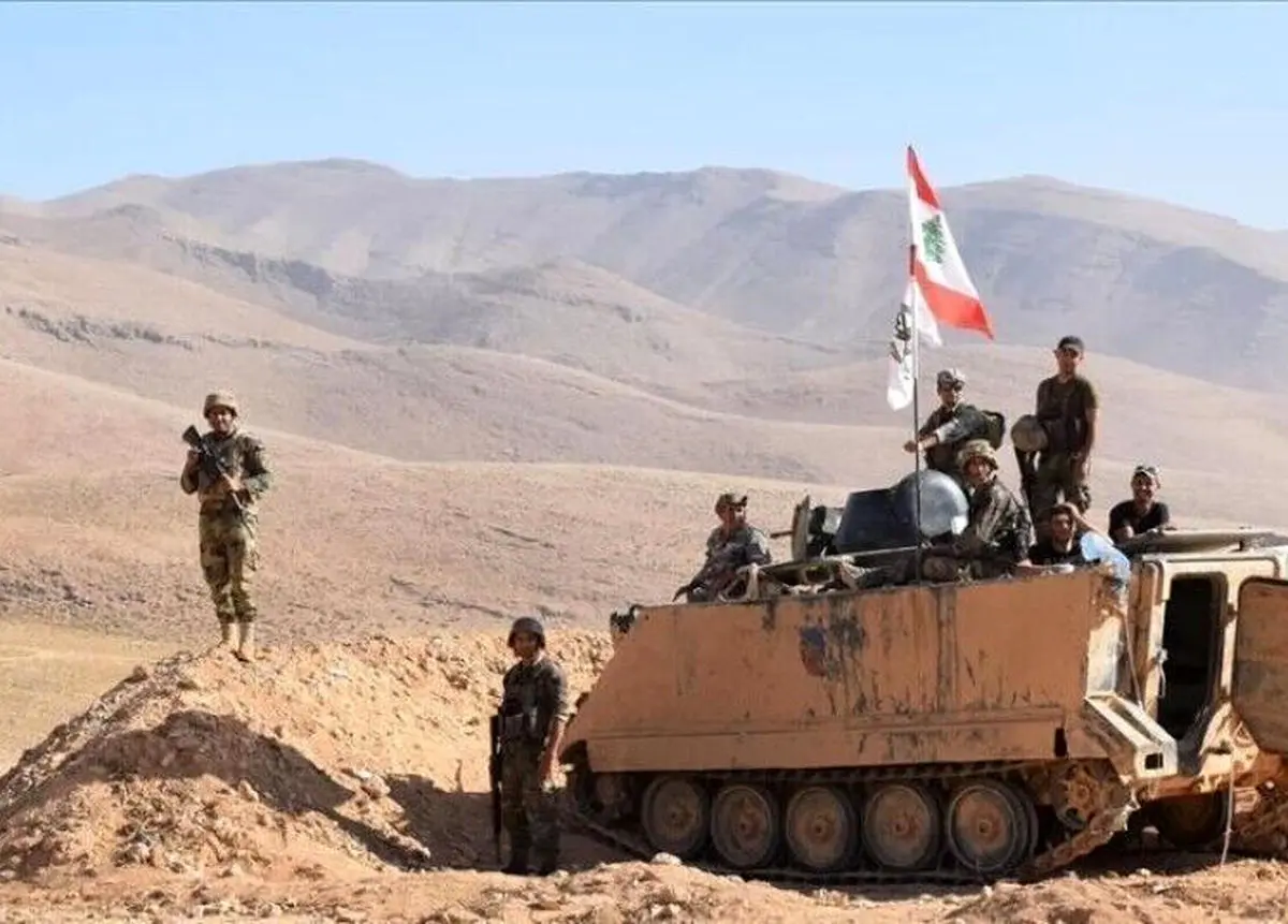 ارتش لبنان از زخمی شدن ۵ نفر از نیروهای خود خبر داد