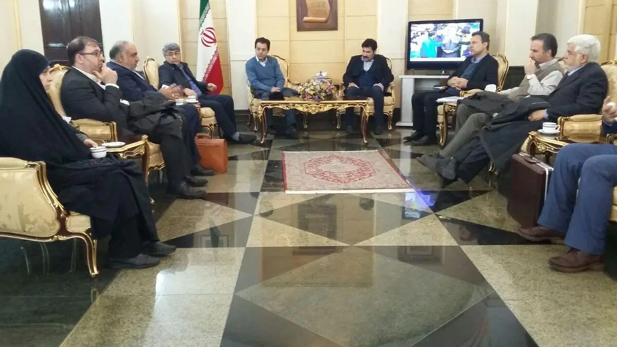 «امیدی‌ها» به کرمانشاه رفتند / بازدید نمایندگان از ادامه امدادرسانی به زلزله زدگان
