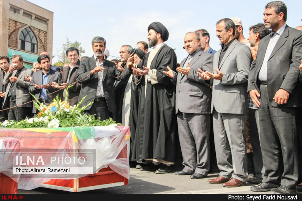 تشییع باشکوه پیکرهای جانباختگان فاجعه منا در اردبیل