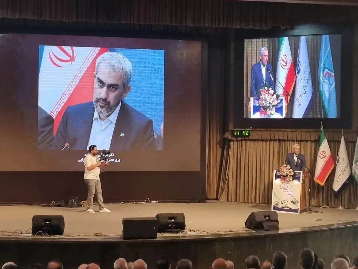 عقب‌ماندگی  از اقتصاد دیجیتال، یعنی مرگ انقلاب صنعتی چهارم در ایران است