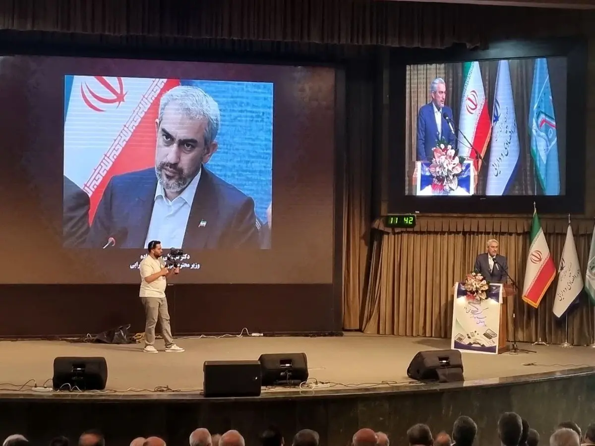 عقب‌ماندگی  از اقتصاد دیجیتال، یعنی مرگ انقلاب صنعتی چهارم در ایران است