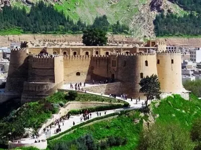 حمله به حریم میراث جهانی ایران/ تخریب ساختمان میراث‌فرهنگی لرستان و آسیب به بناهای تاریخی خرم‌آباد و اصفهان