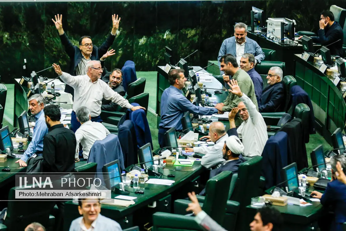 مصوبات مجلس، گاهی منشاء گرفتاری مردم است/ اکثریت نمایندگان مجلس با ویژگیهای «قانون خوب» آشنایی ندارند