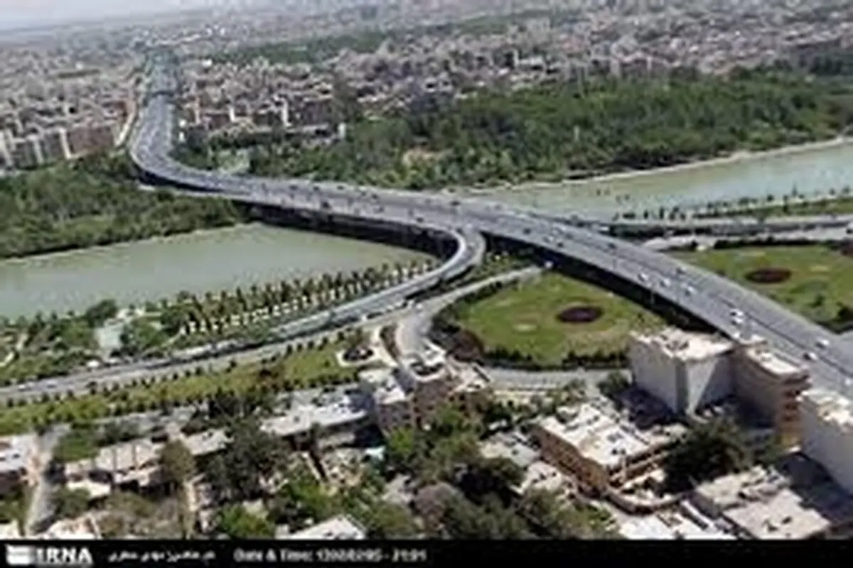 اصفهان از امکانات و برنامه‌های فرهنگی و تفریحی شاخص محروم است