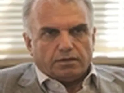 کسانی که هیچ خبری از درون اتحادیه ندارند درباره آن نظر می‌دهند