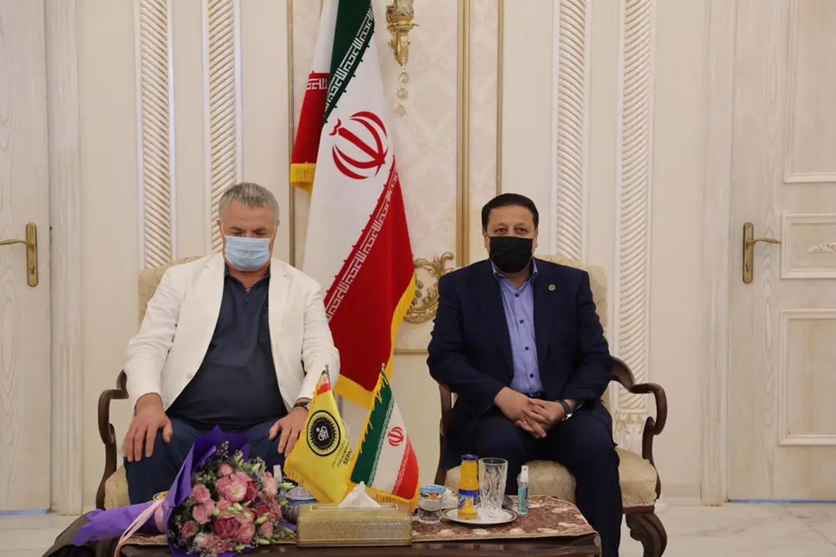 مدیران باشگاه زنیت در اصفهان (گزارش تصویری)