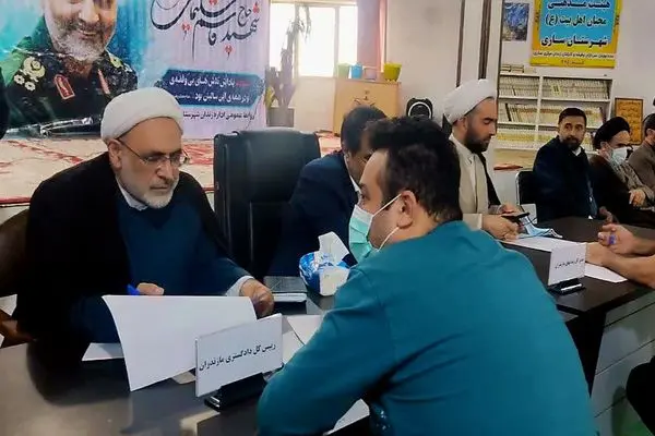 مشکل ۲۲۵ زندانی در میز خدمت قصایی بررسی شد/ آزادی ۳۶ نفر از مددجویان زندان ساری