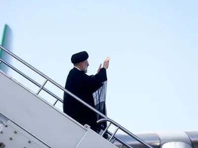 قبیل مغادرته الى موسکو.. رئیسی: التعاون بین إیران وروسیا یضمن الامن بالمنطقة 