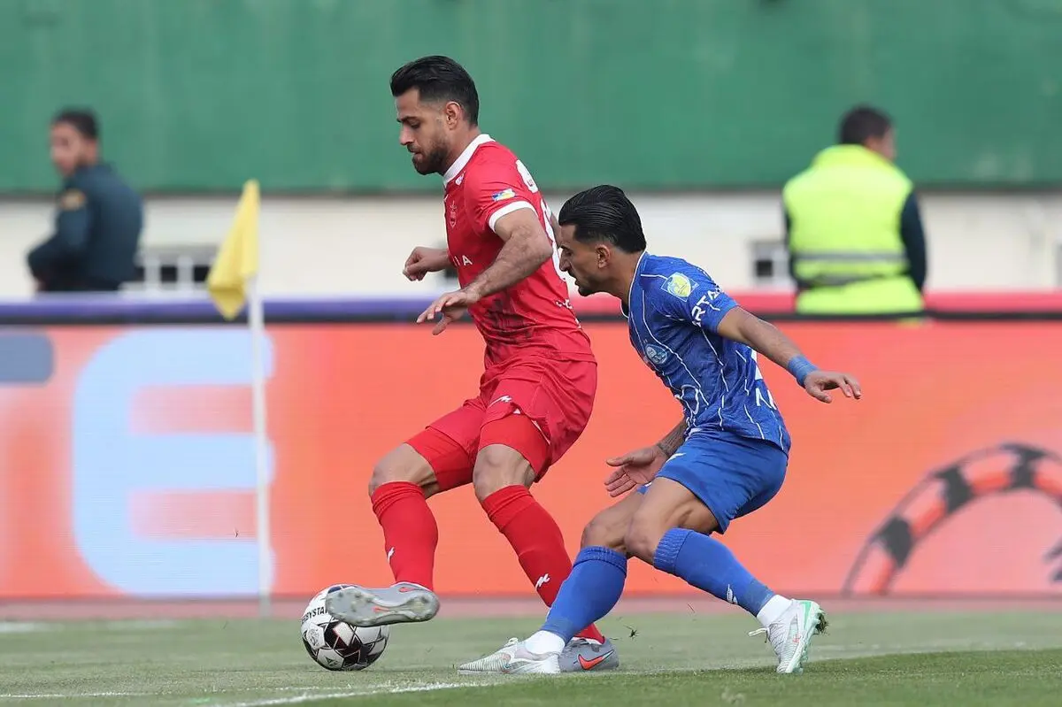 آمار و ارقام نیمه اول دیدار پرسپولیس - استقلال (عکس)