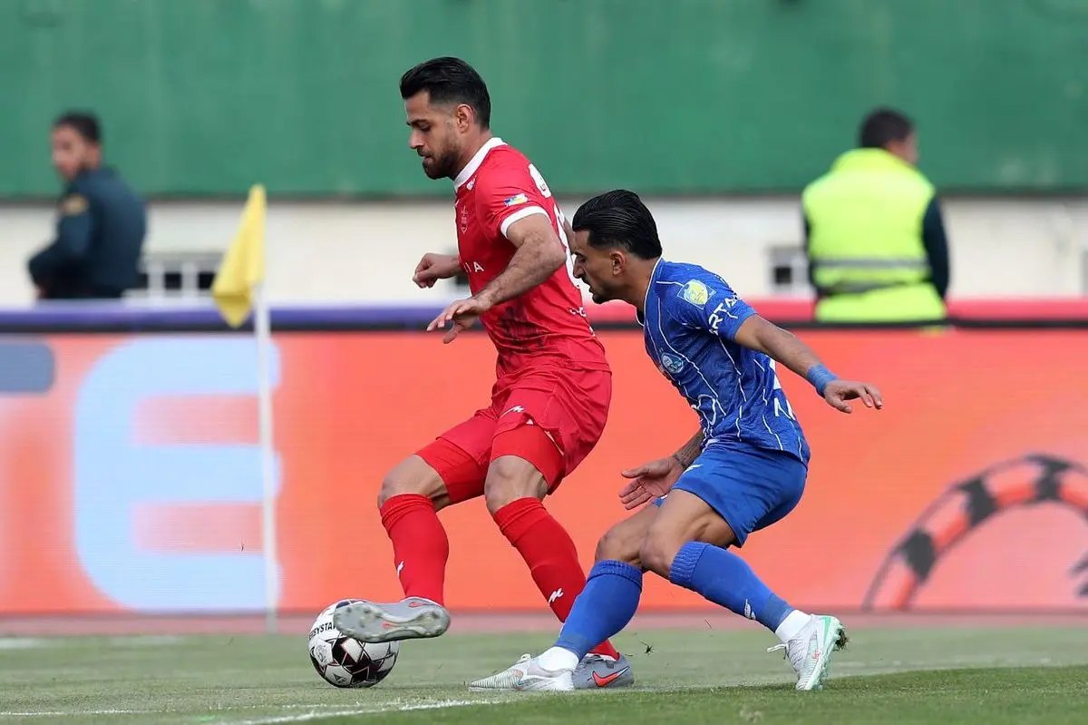 آمار و ارقام نیمه اول دیدار پرسپولیس - استقلال (عکس)