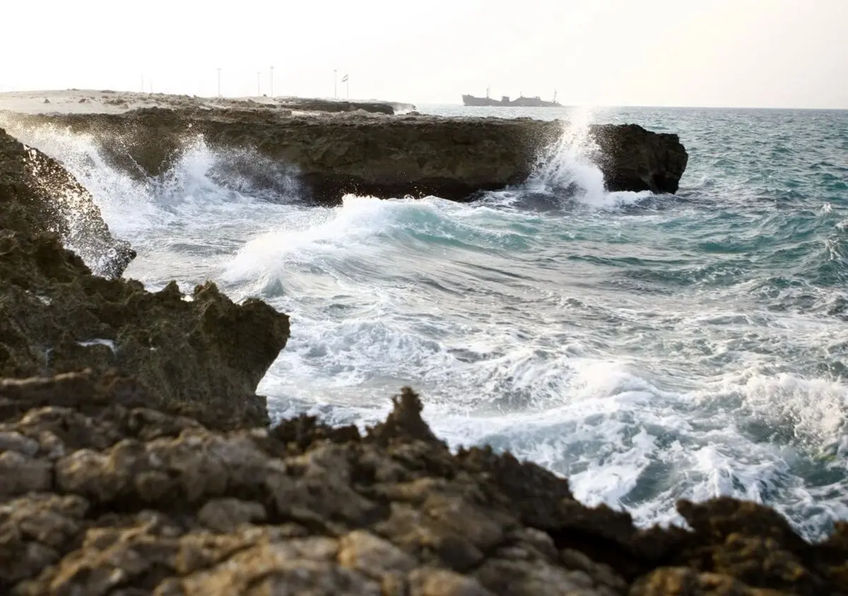 ممنوعیت فعالیت‌های دریایی در مازندران به دلیل شرایط نامساعد جوی