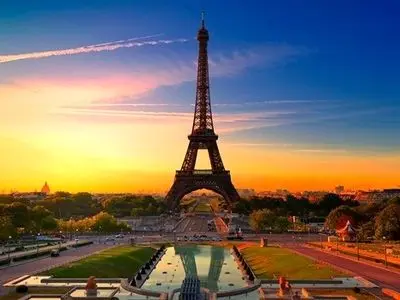 تور فرانسه 1403 | ارزانترین قیمت + تک و ترکیبی