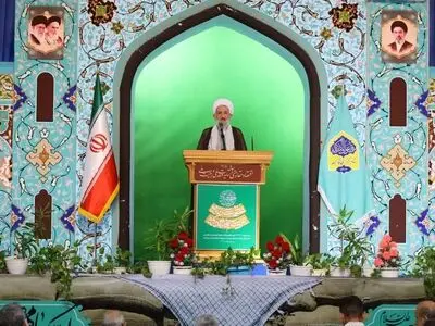 مدیریت اقتصادی کشور در شرایط جنگی، باید به کاهش فشار معیشتی بر اقشار نیازمند منجر شود ۰