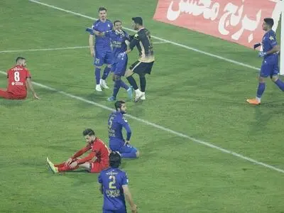 وقتی ریگی و نوراللهی برد از پرسپولیس و عبدی گرفتند 