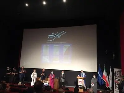 کیارستمی بینش را به ما آموخت/ اصل هنر در نگاه است اما ما ایرانی‌ها نگاه نمی‌کنیم  بلکه فقط می‌بینیم