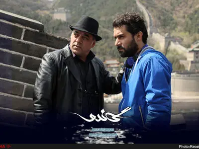 در گاندو با یک‌سری جاسوس خنگ طرفیم/ نشان دادن شیوه‌های سنتی جاسوسی نیم قرن پیش، جالب نیست/ جاسوس را می‌توان در هر شغلی مانند هنرمند، پزشک و حتی روحانی نشان داد