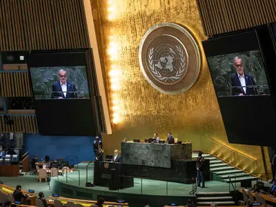 الرئيس بزشكيان: لن نسعى للحصول على قنبلة نووية وهناك فتوى شرعية بذلك
