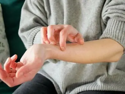 خارش مداوم پوست را جدی بگیرید