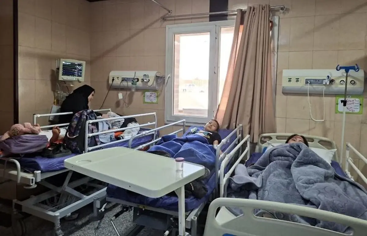 فرماندار گرمسار: مصدومیت ۱۱ دانش‌آموز اتباع حادثه مینی‌بوس جزیی است