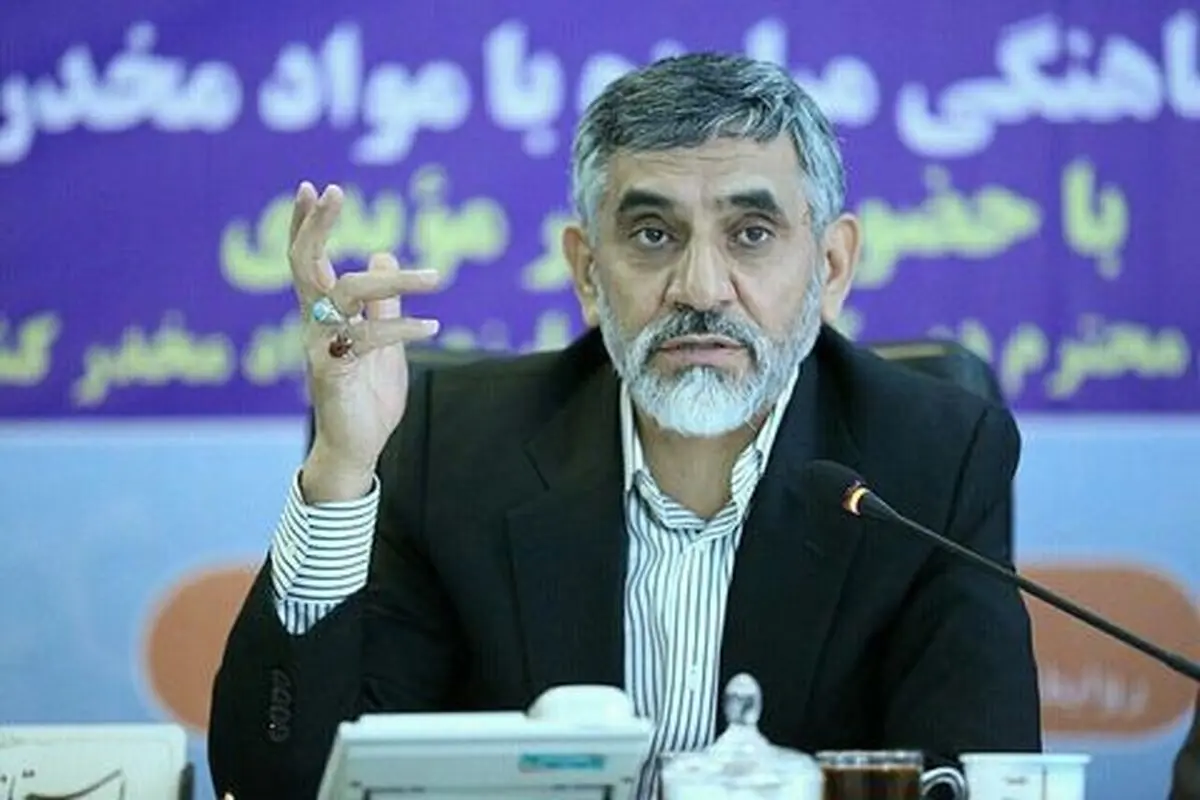 گزارش پیشرفت سامانه‌های کنترل قاچاق کالا و ارز/ تمام کالاهای وارداتی شناسنامه‌دار می‌شوند/برخورد جدی با قاچاقچیان یقه سفید
