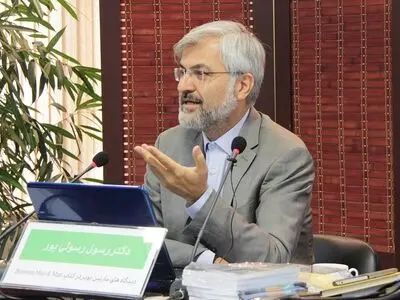در جامعه منبری، مردم شجاعت ورود به گفت‌‌وگوی جمعی را ندارند/ تمرین گفت‌وگو باید از مقامات رده بالا آغاز شود/ گفت‌وگو در نگاه امام موسی صدر تشریفاتی نبود