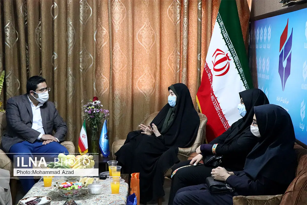 راه اندازی اولین کتابخانه سیار استان قزوین در ایام کرونا 