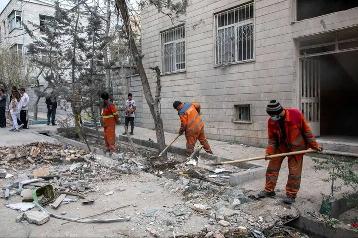 جزئیات عملیات آوار برداری در مناطق آسیب دیده پایتخت همزمان با آغاز جنگ 
