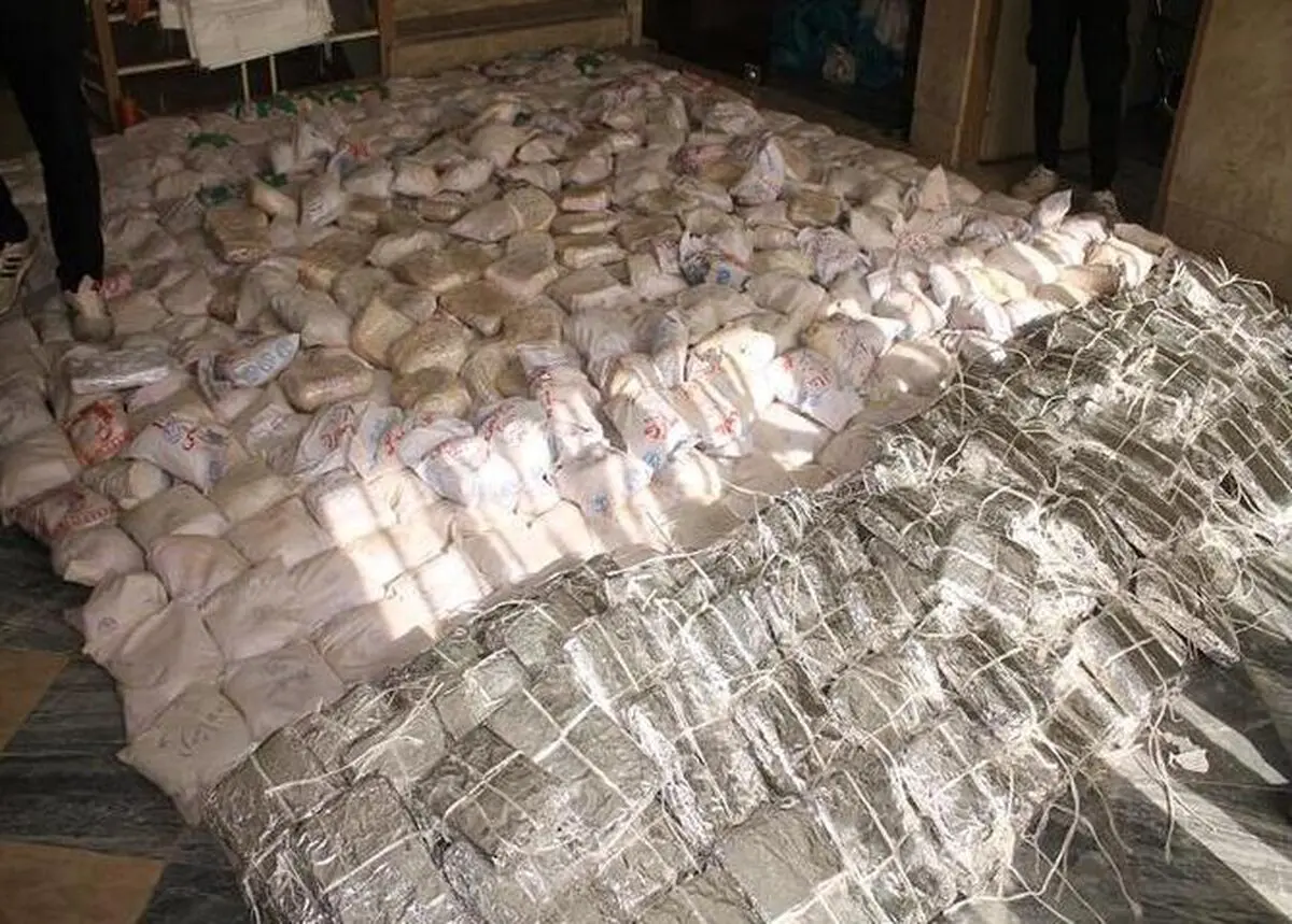 کشف ۷۱۷ کیلو مرفین از یک منزل در شهریار