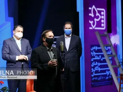 «خورشید» جوایز را درو کرد/ «بچه گرگ‌های دره سیب» بهترین فیلم/ تابش: یا باید جشنواره را تعطیل می‌کردیم یا با امید ادامه می‌دادیم