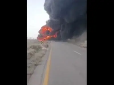 انفجار تریلی حامل سوخت در جاده مشهد - تربت جام + فیلم