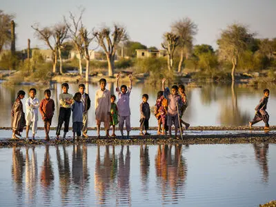 ارسال کمک‌های تعاونی‌های یزد به مردم سیل زده سیستان/ ارسال سه کامیون از شهرستان میبد