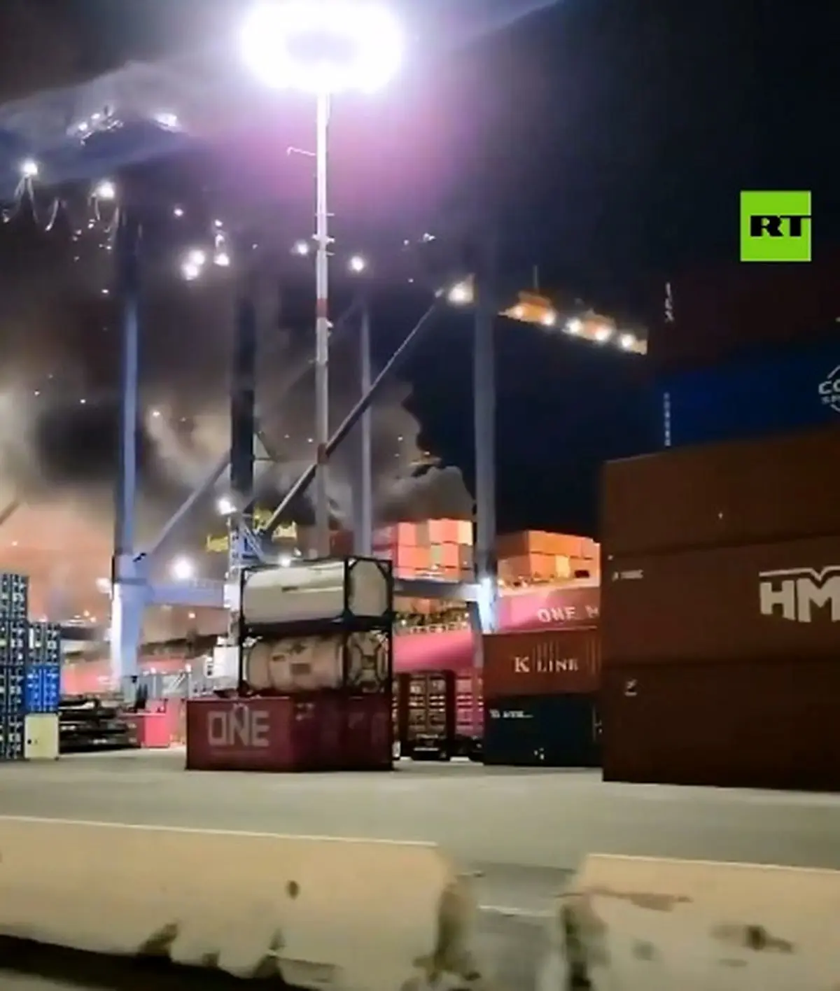 وقوع انفجار در بندر لس‌آنجلس + فیلم