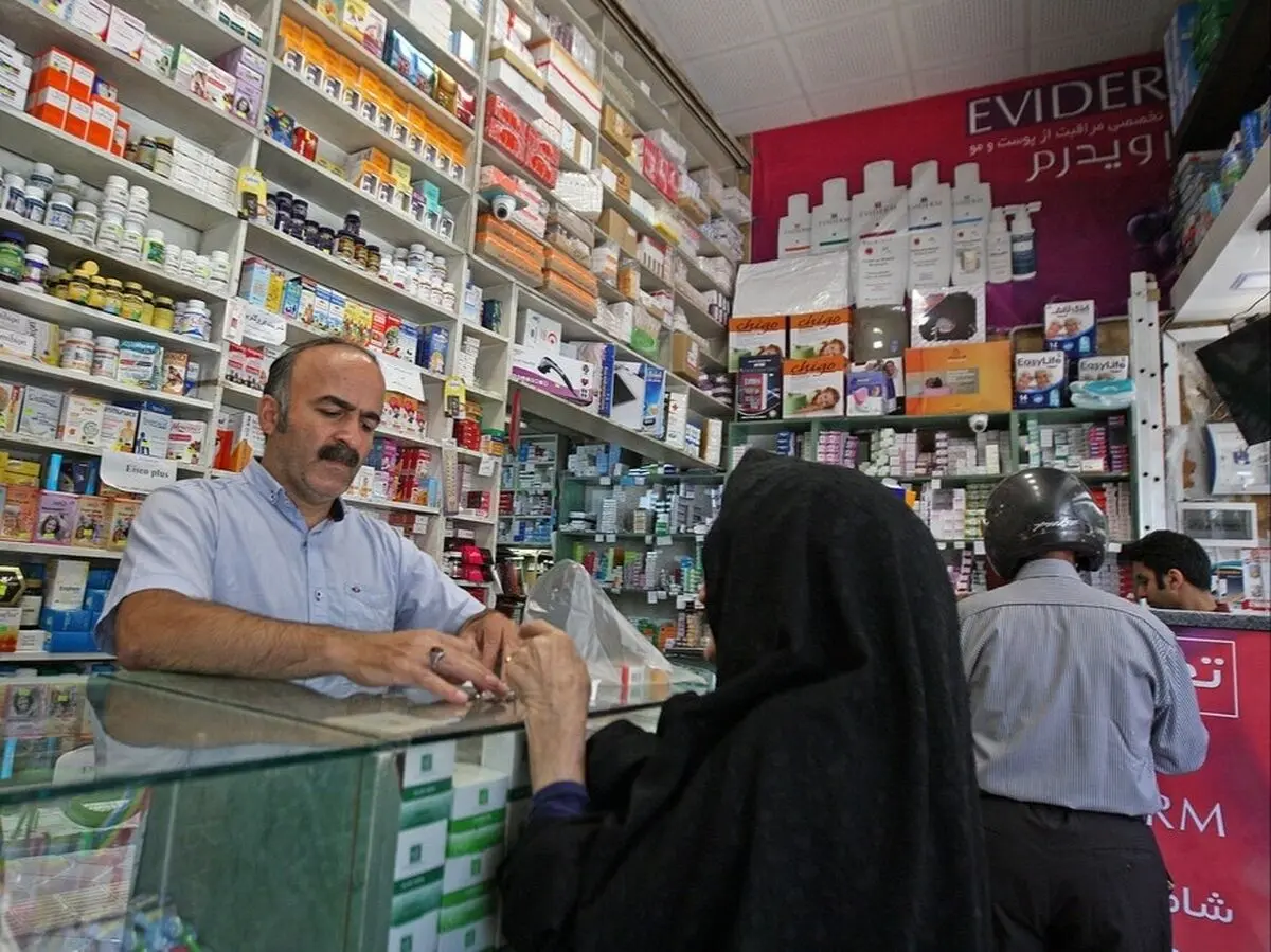 بدعهدی شرکت وابسته به وزارت نفت، بازار دارو را آسیب‌پذیرتر کرده است/ وضعیت در وزارت بهداشت بسامان نیست
