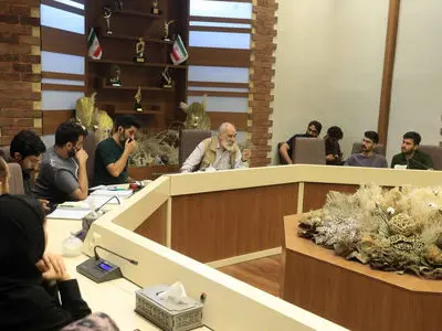 نقد میرشکاک بر زندگی در قفسِ تمدنِ تکنیکی