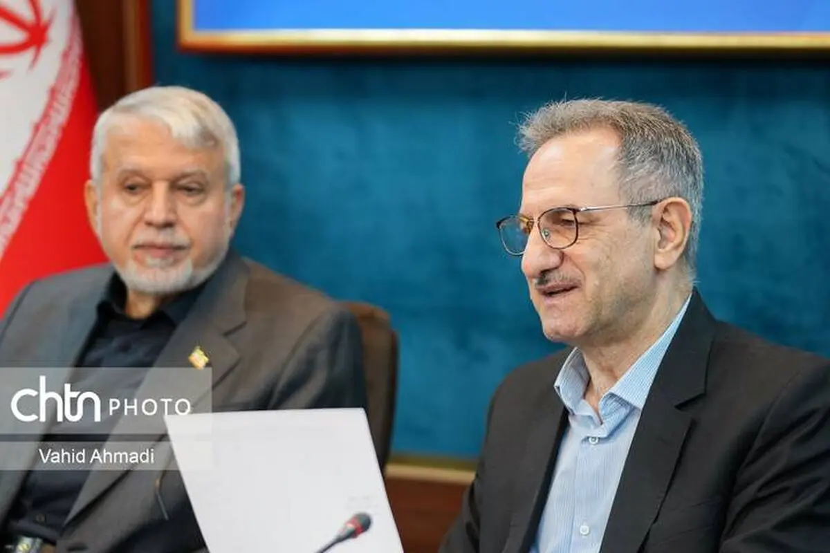 تردد مسافران نوروزی با حداقل یک شب اقامت تا ۹ فروردین‌ماه به بیش از ۲۶ میلیون نفر رسیده است/ مازندران، گیلان، خراسان‌رضوی و آذربایجان‌شرقی بیشترین مسافران را جذب کرده‌اند