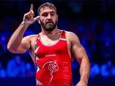 مجتبی گلیج: اردوی عراق حال و هوای دیگری داشت/ از روز اول تا روز آخر در فضای دیگری قدم می زدیم