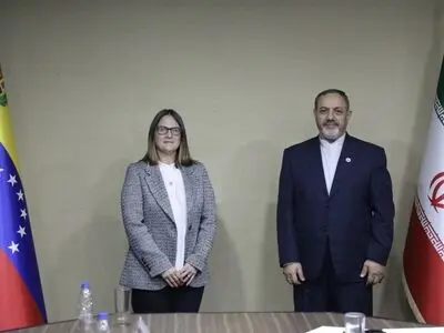 تسهیل مبادلات بانکی و مالی محور مذاکرات امیر نصیرزاده با وزیر دارایی ونزوئلا