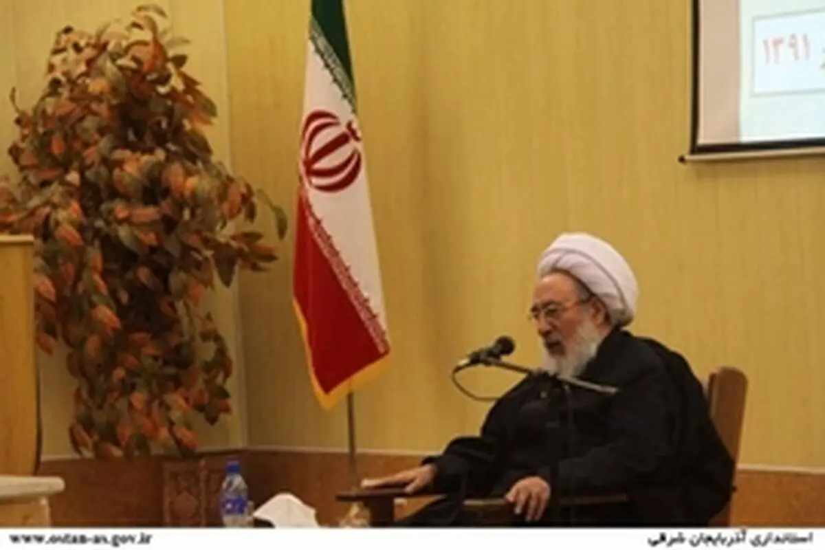 حساسیت مسؤولان و نمایندگان در قبال مشکلات مردم، از دستاوردهای باارزش انقلاب اسلامی است