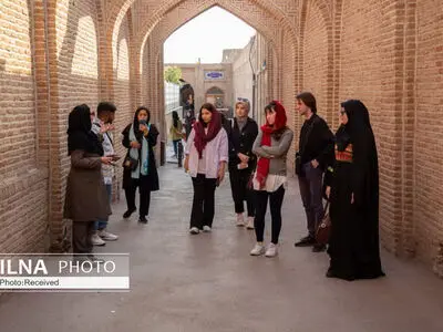 مستند معرفی قزوین توسط دانشجویان خارجی ساخته می‌شود