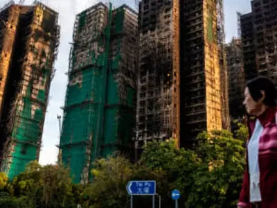 شمار کشته‌شدگان آتش‌سوزی مرگبار هنگ کنگ به ۱۶۱ تن رسید