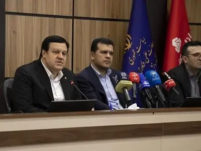 قدردانی معاون علمی و فناوری رییس جمهوری از نقش آفرینی بانک ملت در حمایت از اقتصاد دانش بنیان/ رونمایی از سند راهبردی ملی تامین مالی بیمه پایه با مشارکت بانک ملت