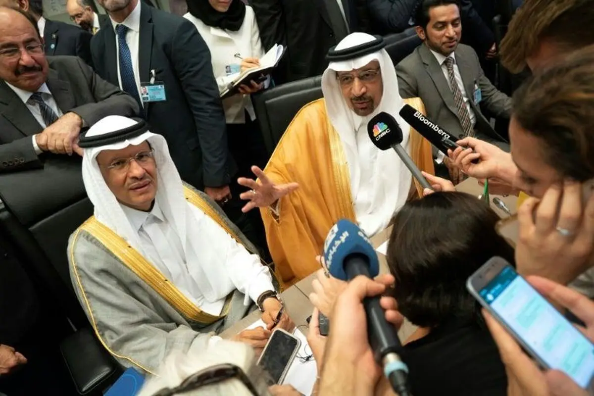 الفالح برکنار شد