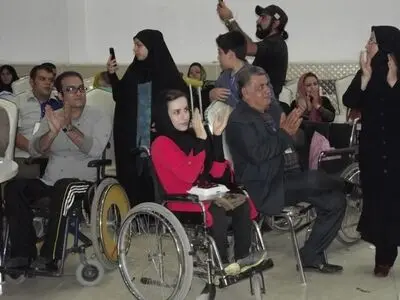 مراسم جشن و ضیافت افطاری با حضوربیماران سرطانی درکاشان برگزارشد