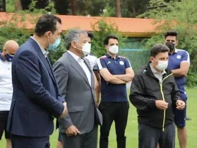مدیرعامل گل گهر: به قلعه نویی اولتیماتوم ندادیم