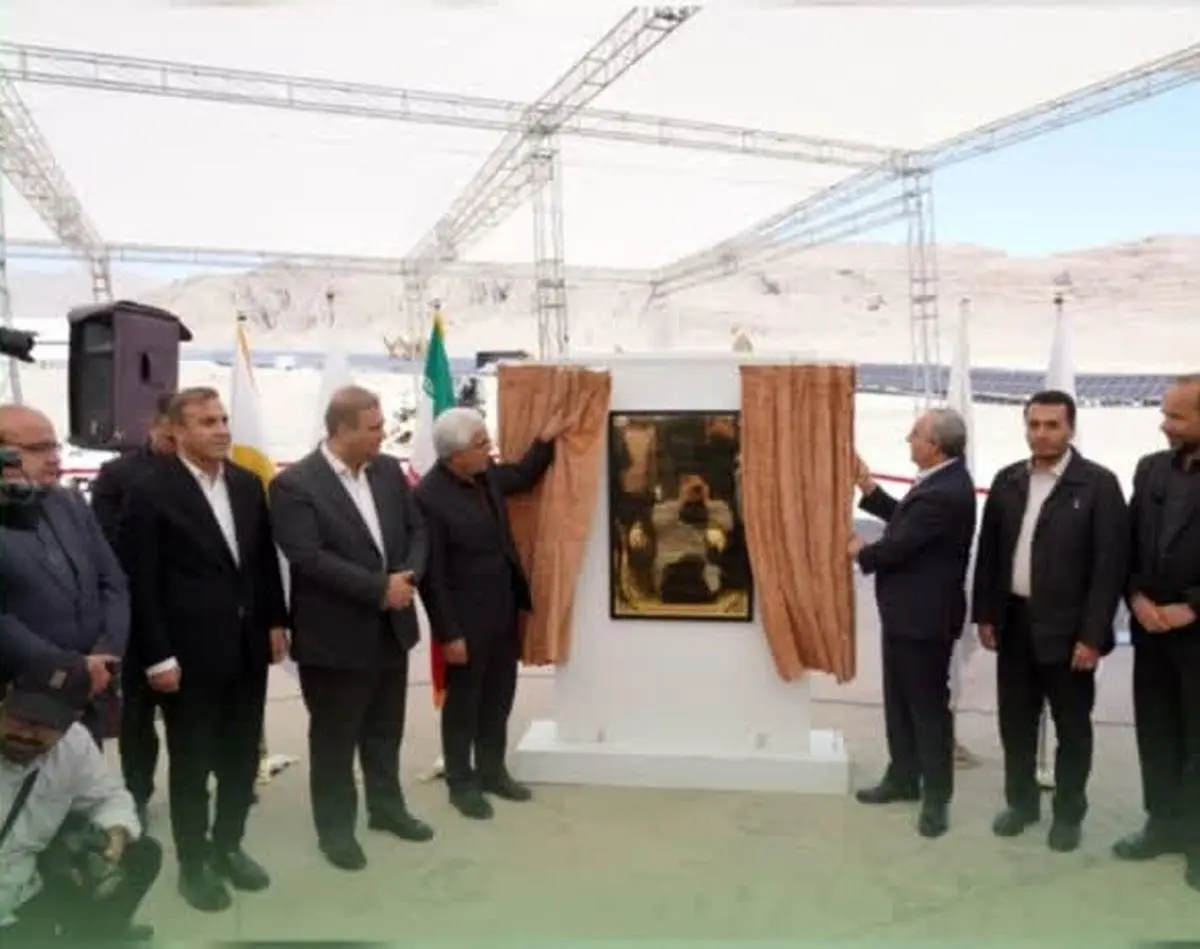 نیروگاه ۴۰ مگاواتی خورشیدی ارس با دستور رئیسجمهور به شبکه سراسری پیوست